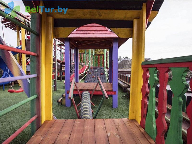 Rest in Belarus - farmstead Medvezhiya zavala - Playground for children