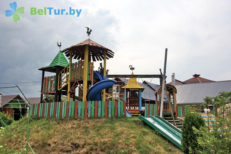 Rest in Belarus - farmstead Medvezhiya zavala - Playground for children