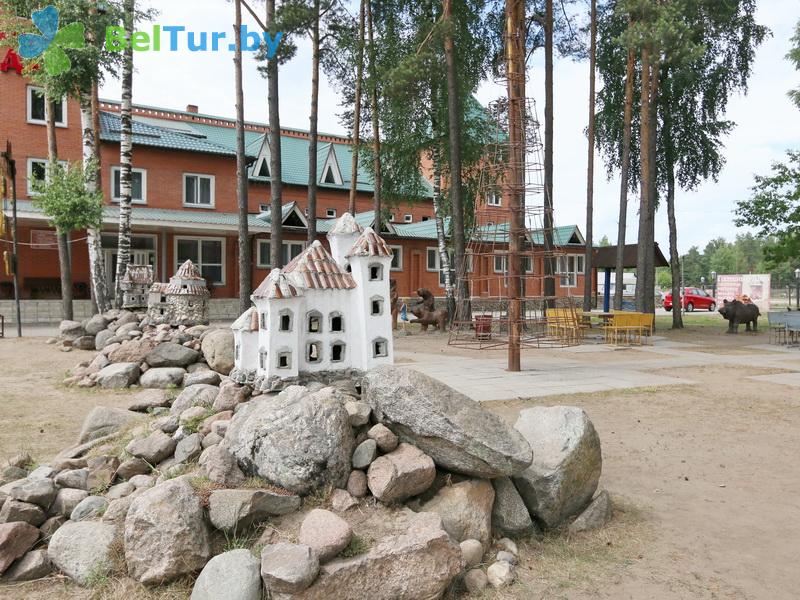 Отдых в Белоруссии Беларуси - гостиничный комплекс Гостиный двор - Территория и природа