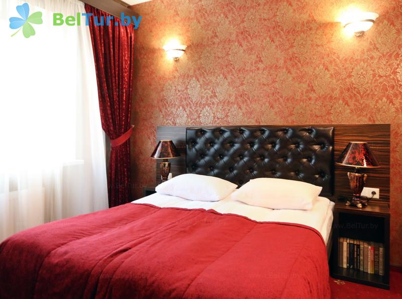 Отдых в Белоруссии Беларуси - гостиница М-отель - двухместный однокомнатный люкс (отель) 