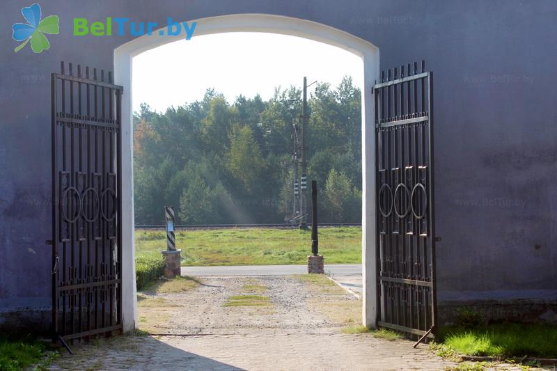 Rest in Belarus - hotel complex Seating yard Nehachevo - Territory