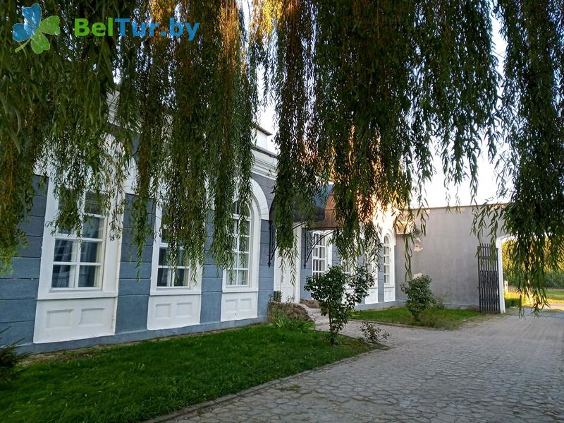 Rest in Belarus - hotel complex Seating yard Nehachevo - Territory