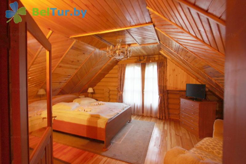 Rest in Belarus - recreation center Leoshki - house for 3 people (cottage 5) 