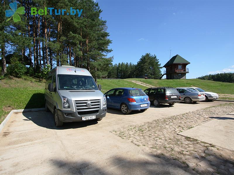 Отдых в Белоруссии Беларуси - база отдыха Леошки - Автостоянка