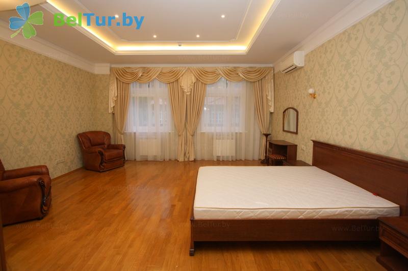 Rest in Belarus - hotel complex Ogonek Volma - 2-room apartment for 2 people (building  8.1 - 8.4) 