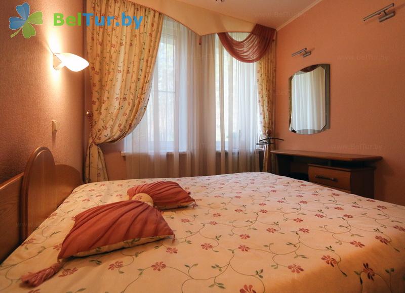 Rest in Belarus - hotel complex Ogonek Volma - 2-room single suite (building 10) 