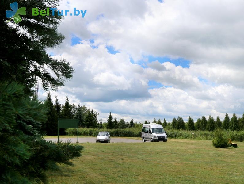 Rest in Belarus - hunter's house Vygonovsky - Parking lot