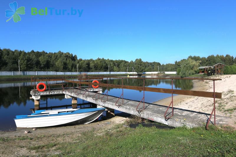 Отдых в Белоруссии Беларуси - туристический комплекс Энергия - Прокат лодок