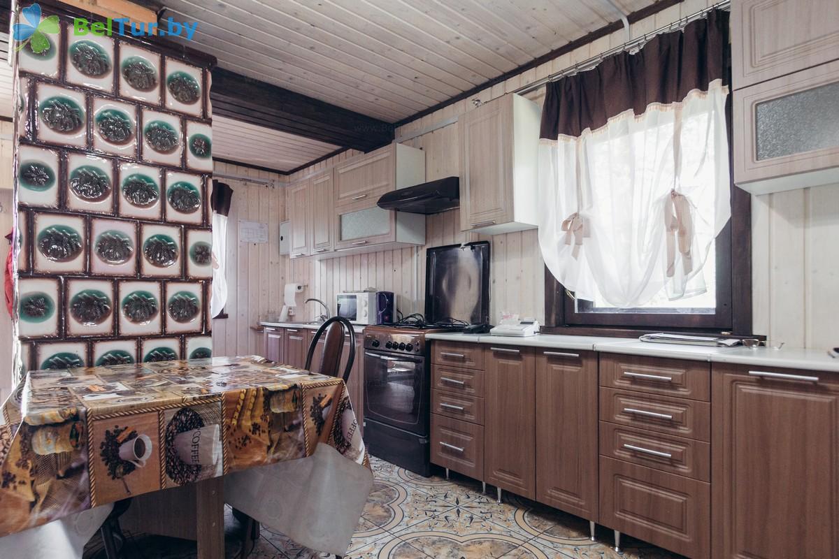 Rest in Belarus - hunter's house Orshansky - Cooking
