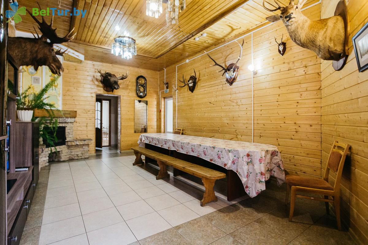 Rest in Belarus - hunter's house Krupski - house for 14 people (hunter's house) 