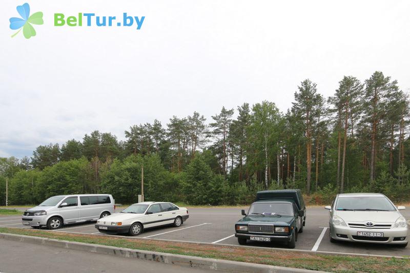 Rest in Belarus - hotel Maentak - Parking lot