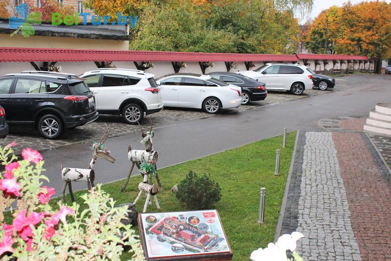 Rest in Belarus - hotel Chisto Hotel - Parking lot