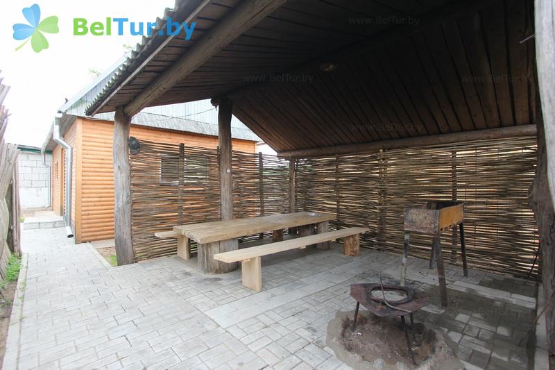 Rest in Belarus - hunter's house Puhovichsky - Barbeque