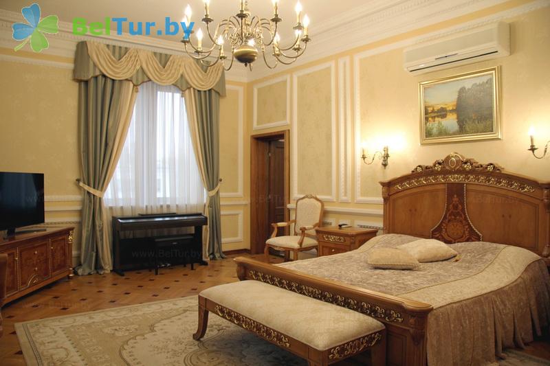 Rest in Belarus - hotel complex Dipservice Hall - double 2-room lux 2 (Voyskovy 4) 