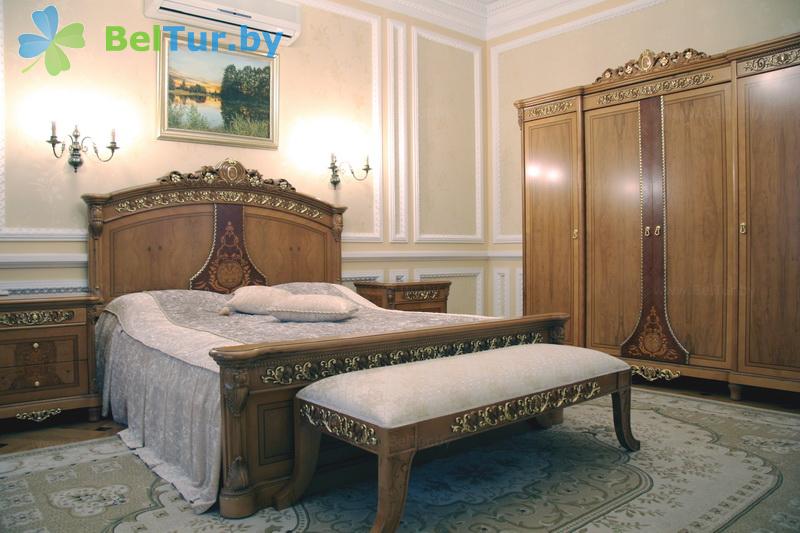 Rest in Belarus - hotel complex Dipservice Hall - double 2-room lux 2 (Voyskovy 4) 