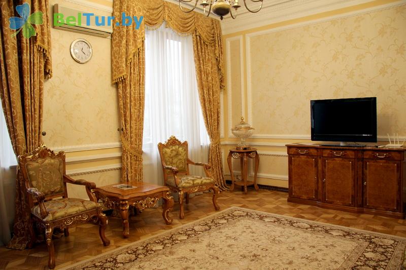 Rest in Belarus - hotel complex Dipservice Hall - double 2-room lux 1 (Voyskovy 4) 