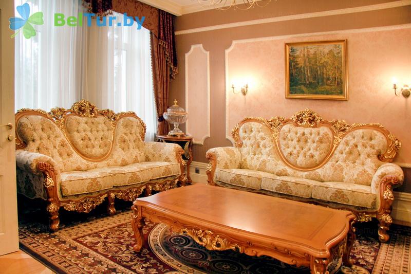 Rest in Belarus - hotel complex Dipservice Hall - VIP cottage for 2 people (Frunze 11) 