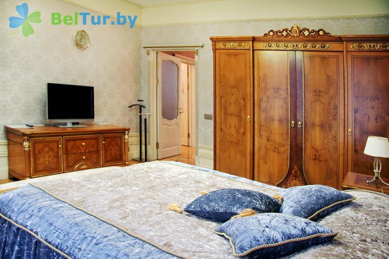 Rest in Belarus - hotel complex Dipservice Hall - VIP cottage for 2 people (Frunze 11) 