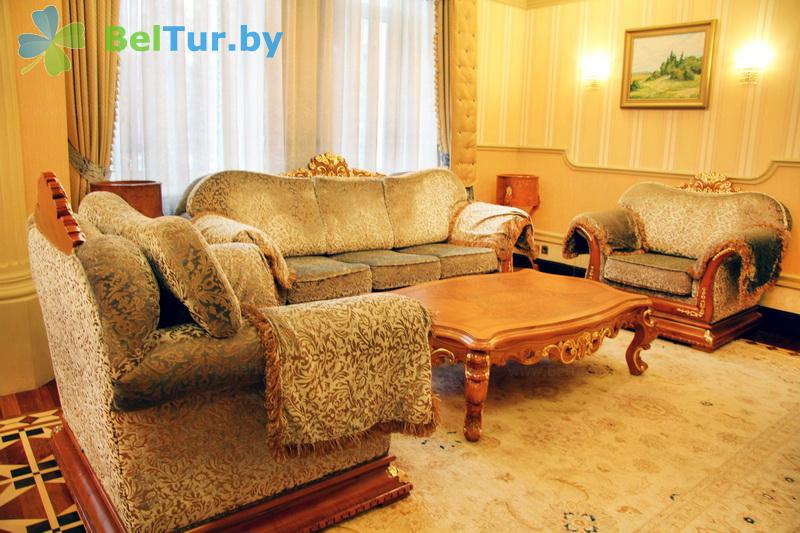 Rest in Belarus - hotel complex Dipservice Hall - VIP cottage for 4 people (Frunze 13) 