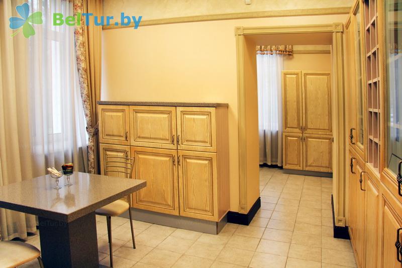 Rest in Belarus - hotel complex Dipservice Hall - VIP cottage for 4 people (Frunze 13) 