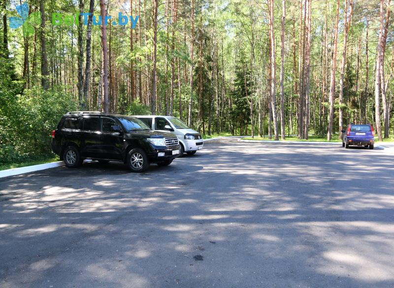 Rest in Belarus - camping Naroch kemping - Parking lot