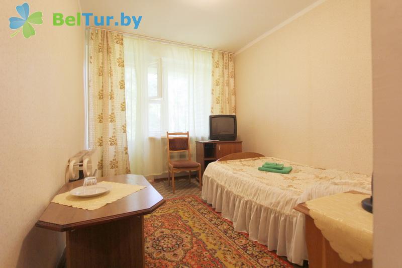 Rest in Belarus - recreation center Lesnoe ozero - 1-room single standard (living building 1) 