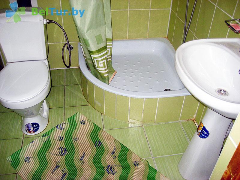     -   -  - 2- 2- / Family Room ( 1, 2) 