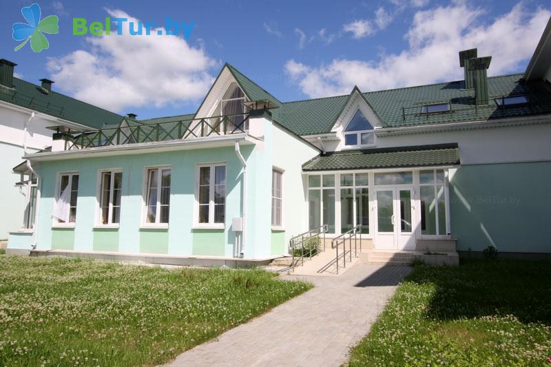 Rest in Belarus - recreation center Druzhba - living building 1