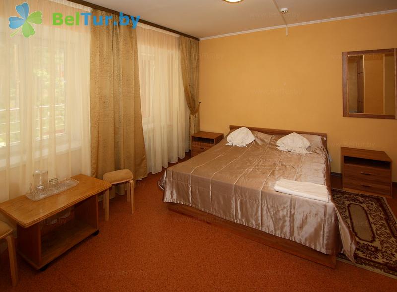 Rest in Belarus - tourist complex Vysoki bereg - 1-room triple standard (building 1) 