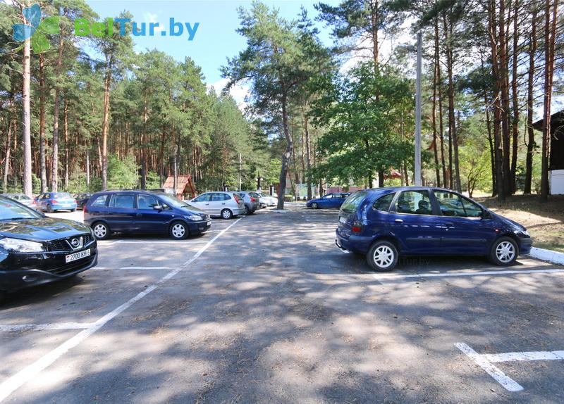 Rest in Belarus - tourist complex Vysoki bereg - Parking lot