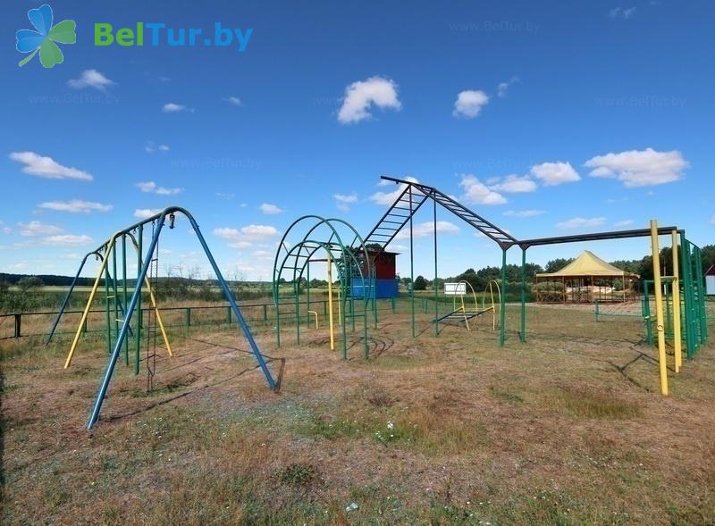 Отдых в Белоруссии Беларуси - туристический комплекс Высокий берег - Детская площадка
