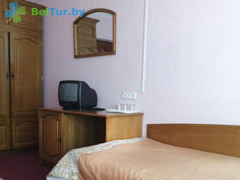 Rest in Belarus - tourist complex Vysoki bereg - 1-room triple (building 2) 