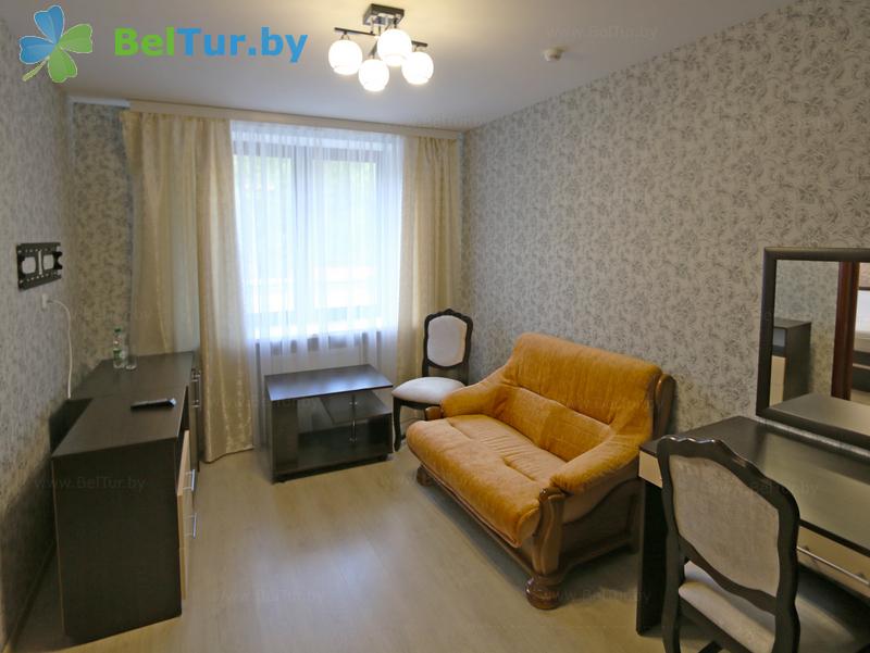 Отдых в Белоруссии Беларуси - гостиничный комплекс Сергуч - двухместный двухкомнатный (для людей с ограниченными возможностями) (гостиница) 