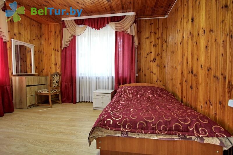 Rest in Belarus - guest house Naroch na Naberezhnoy - house for 6 people (guest house) 