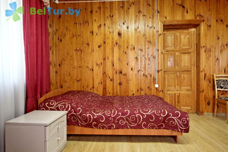 Rest in Belarus - guest house Naroch na Naberezhnoy - house for 6 people (guest house) 