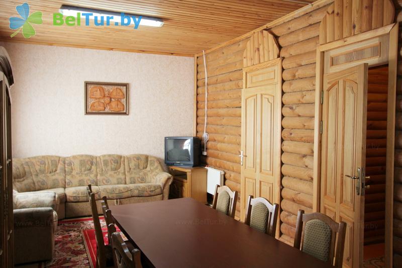 Rest in Belarus - recreation center Nivki - for 8 people (guest house 7, 8) 