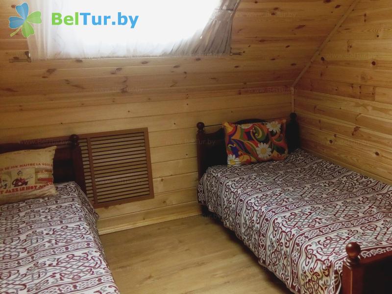 Rest in Belarus - hunter's house Smorgonsky - 1-room for four people (house 1) 