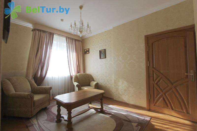 Rest in Belarus - recreation center Zolovo - house for 4 people (cottage 4) 