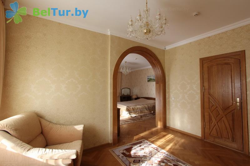 Rest in Belarus - recreation center Zolovo - house for 4 people (cottage 4) 