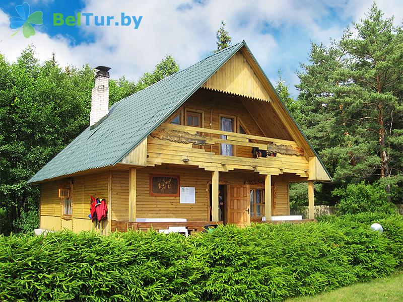 Rest in Belarus - recreation center Zolovo - administration building