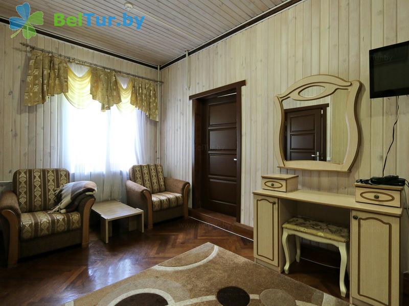 Rest in Belarus - hunter's house Pererov - house for 6 people (house) 