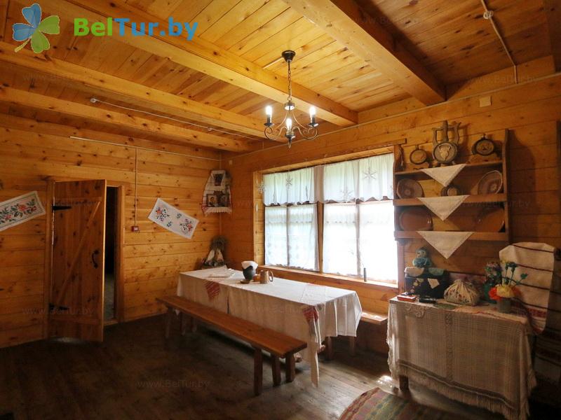 Rest in Belarus - hunter's house Pererov - Museum