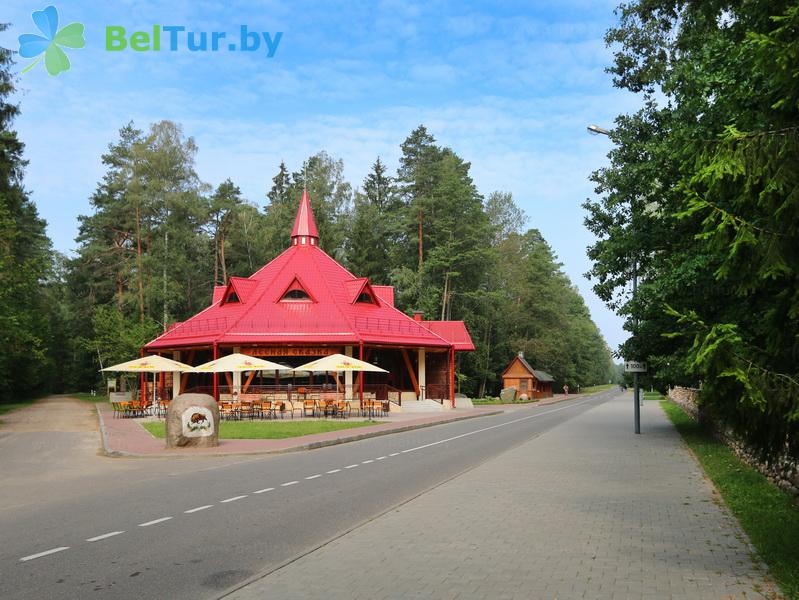 Rest in Belarus - hotel complex Kamenyuki - cafe Lesnaya skazka