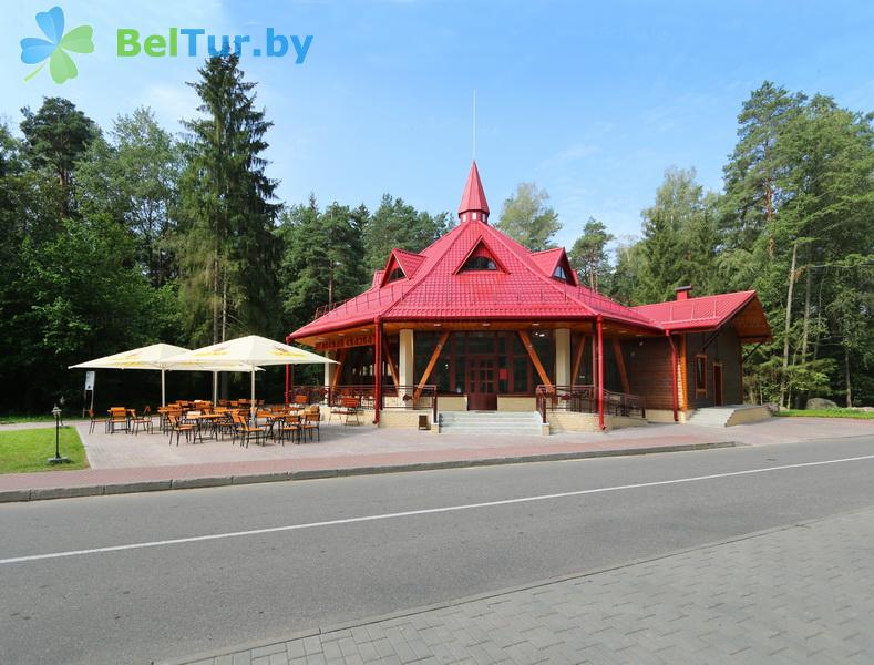 Rest in Belarus - hotel complex Kamenyuki - cafe Lesnaya skazka
