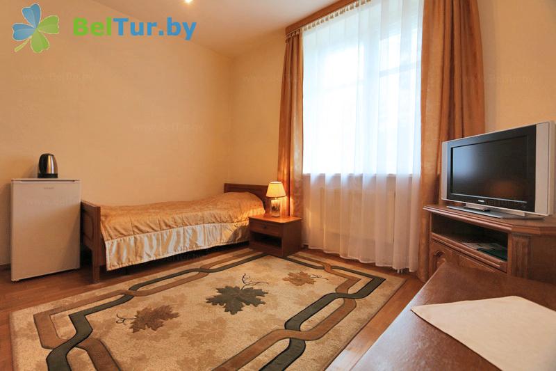 Rest in Belarus - hotel complex Kamenyuki - 1-room single (building 4) 