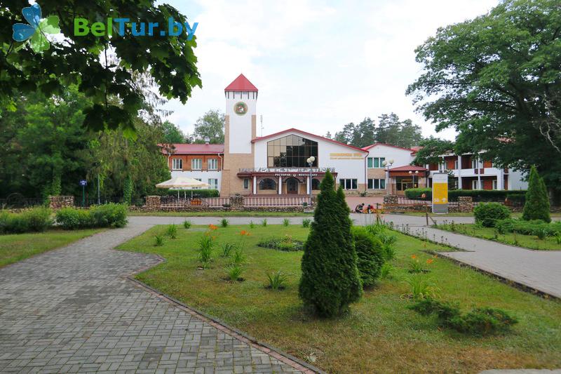 Rest in Belarus - park hotel Belovezhskaya Pushcha - Territory
