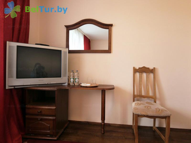 Отдых в Белоруссии Беларуси - гостиничный комплекс Каменюки, корпус №2 - двухместный однокомнатный double (гостиница №2) 