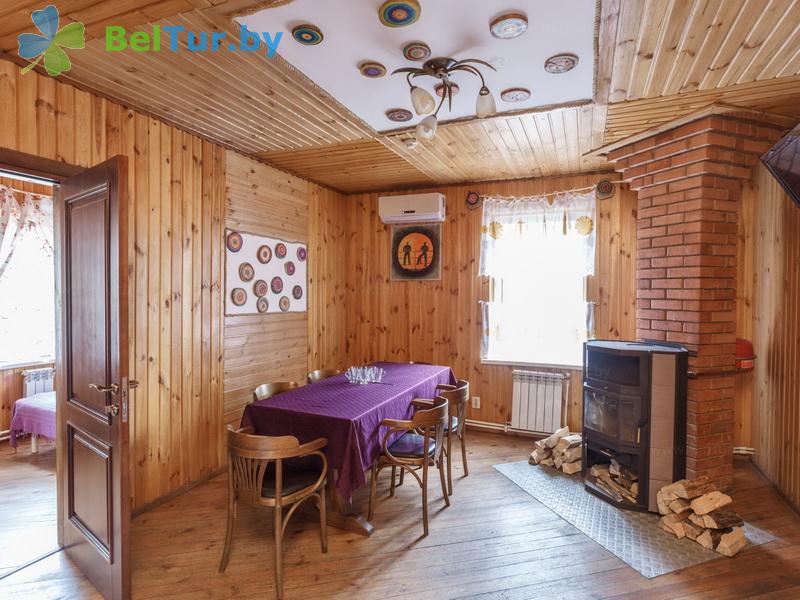 Rest in Belarus - hotel complex Rancho - 3-room for 6 people (cottage Indiana) 