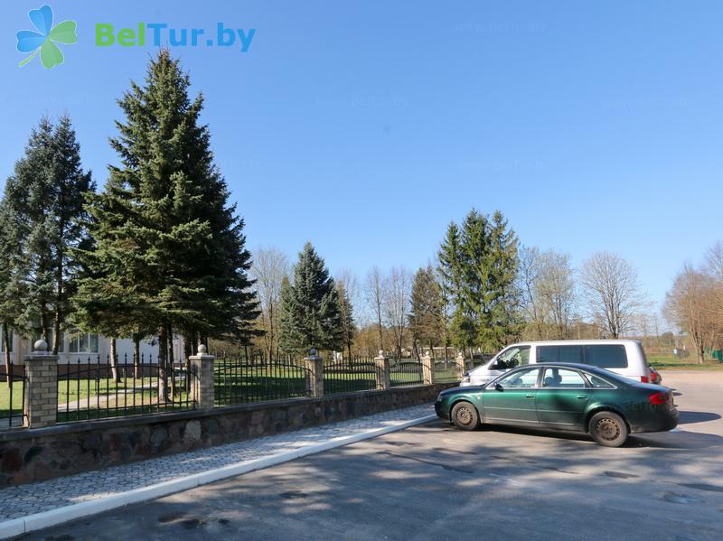 Rest in Belarus - tourist complex Pyshki - Parking lot