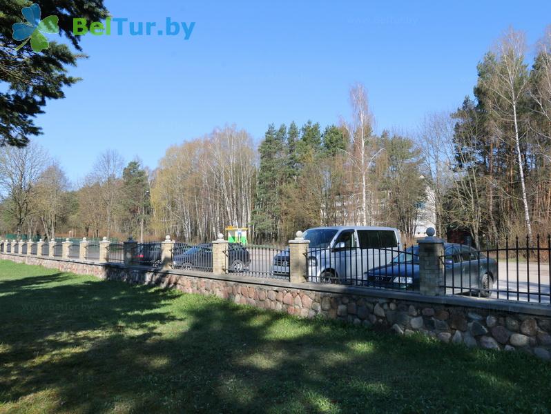 Rest in Belarus - tourist complex Pyshki - Parking lot